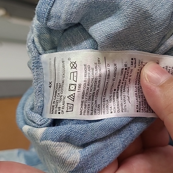 Old Navy Size 4X Blue Floral Cotton Smocked Tiered Sleeveless Midi Dress - Picture 9 of 10